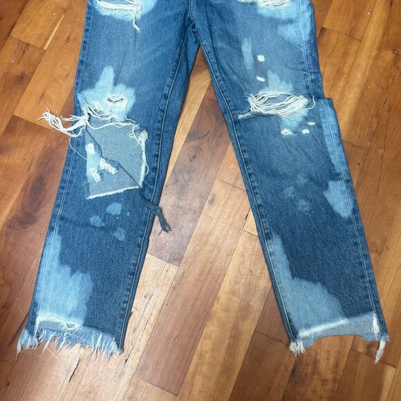 CARMAR Designer Distressed Jean size 27 - super cool look - Picture 2 of 6